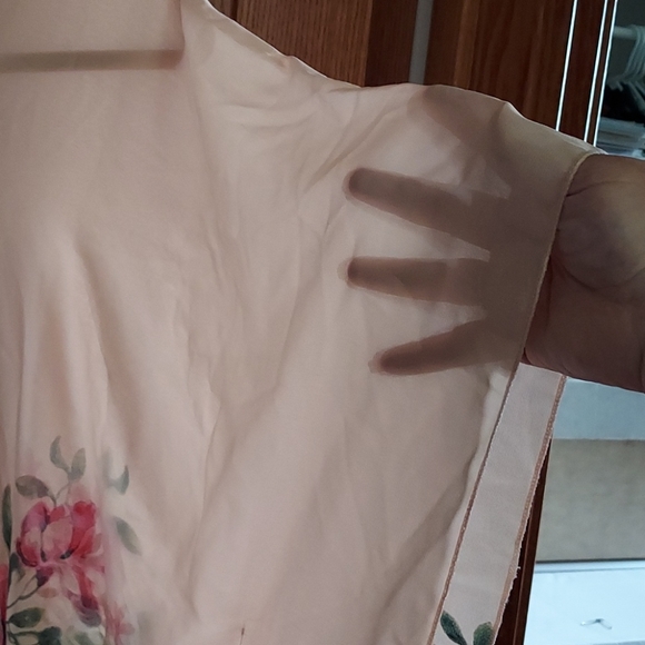 Blouse - Picture 3 of 3